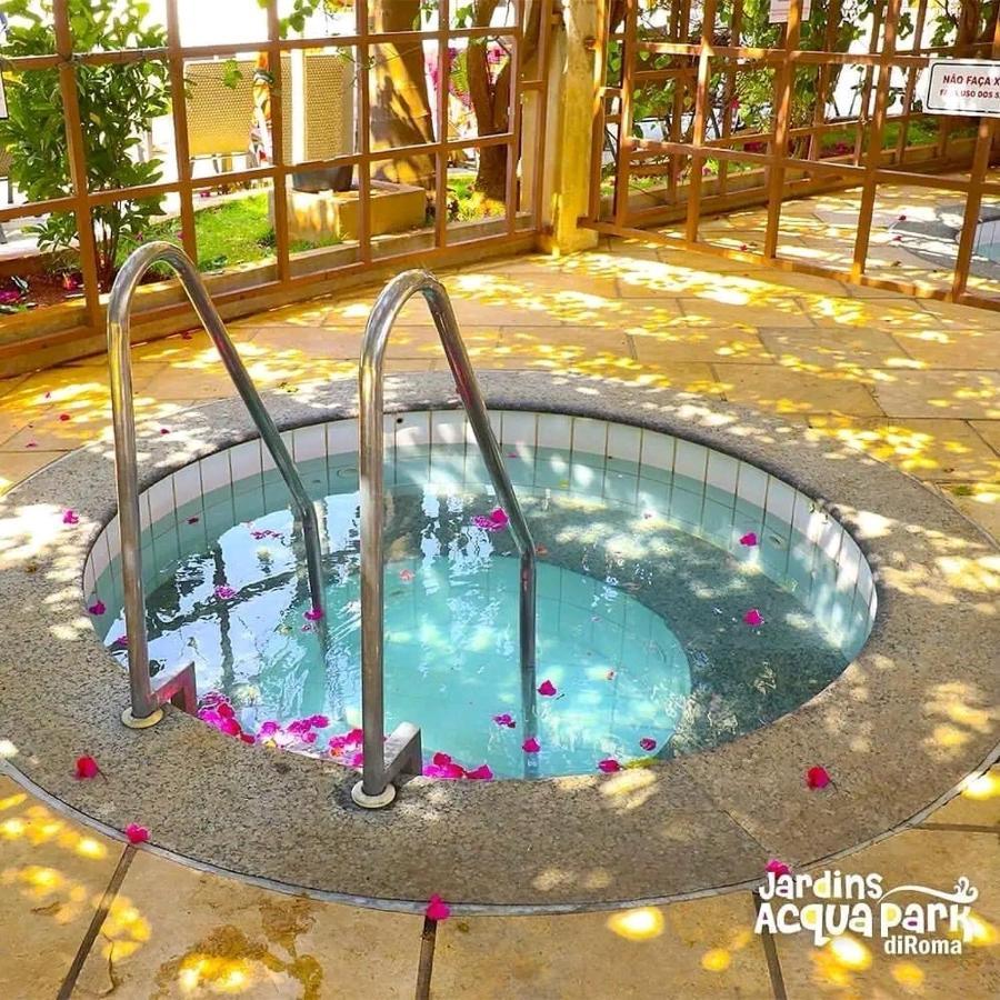 Lacqua Diroma III Com Roupa De Cama Destinos Combinados Turismo Caldas Novas Εξωτερικό φωτογραφία